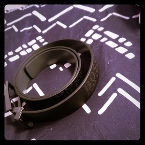 Hugo boss belt